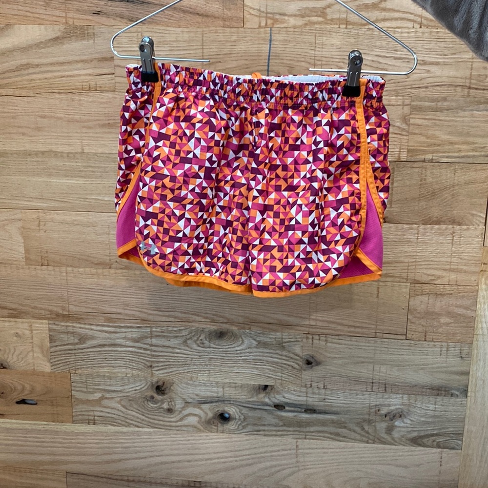 Running shorts